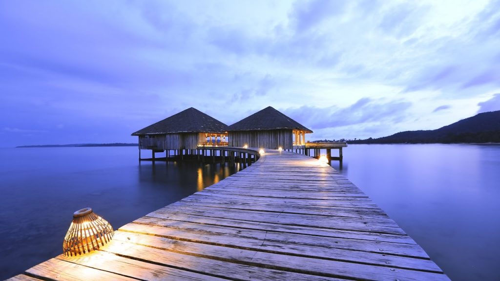 $1,500 A NIGHT TO STAY HERE – CAMBODIAN PRIVATE ISLAND